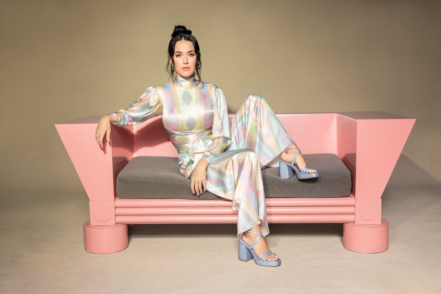 Η Katy Perry κερδίζει 2 εκατ. δολάρια στη δικαστική μάχη για την έπαυλη στο Μοντεσίτο