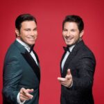 «Merry Merry Ho!»: Μάριος Φραγκούλης και Γιώργος Περρής ζεσταίνουν τις καρδιές μας με ένα μαγικό χριστουγεννιάτικο δώρο