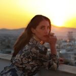 Η Παυλίνα Βουλγαράκη μας ταξιδεύει στη «Σφαίρα» της αγάπης