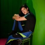 H Maisie Williams χορεύει με τη Romy στο feel-good τραγούδι της χρονιάς – Το video του «She’s On My Mind»