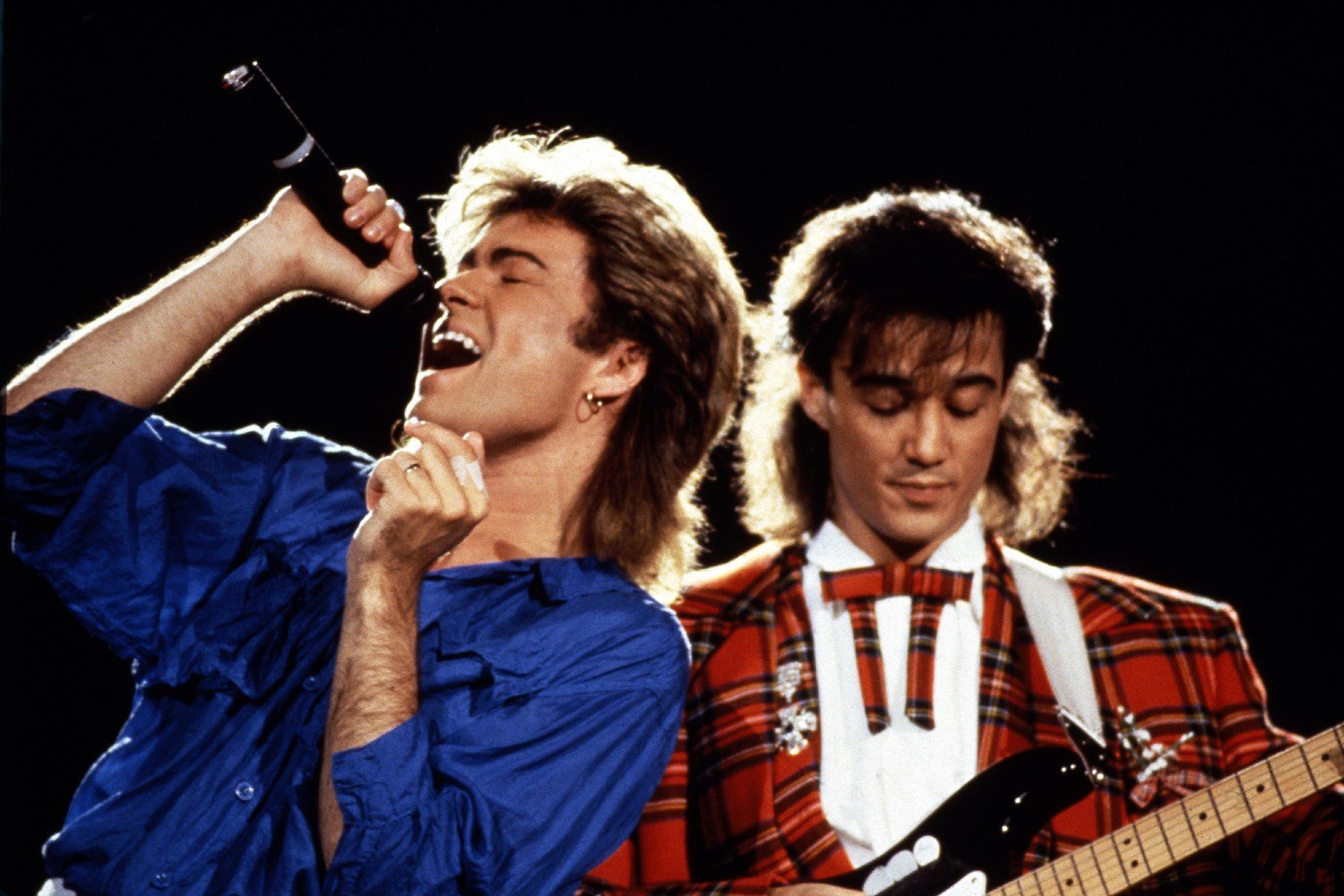 Ο Andrew Ridgeley των Wham! εξηγεί γιατί η μουσική του George Michael παραμένει «διαχρονική»