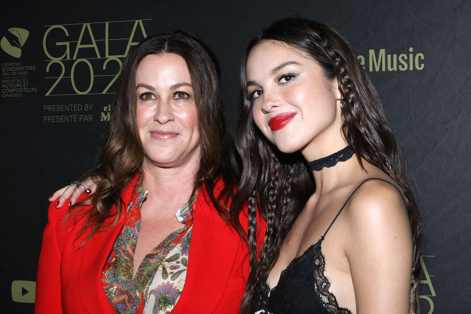 Kelly Clarkson: Η Olivia Rodrigo είναι η νέα Alanis Morissette