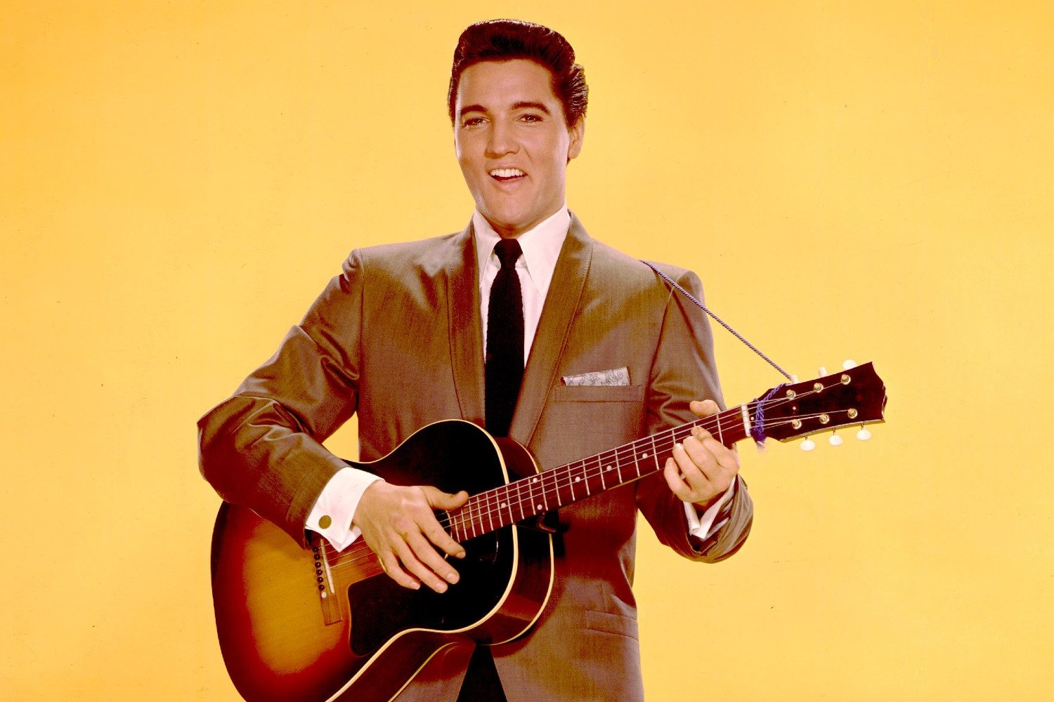Ο Baz Luhrmann ετοιμάζει θεατρικό μιούζικαλ για τον Elvis Presley