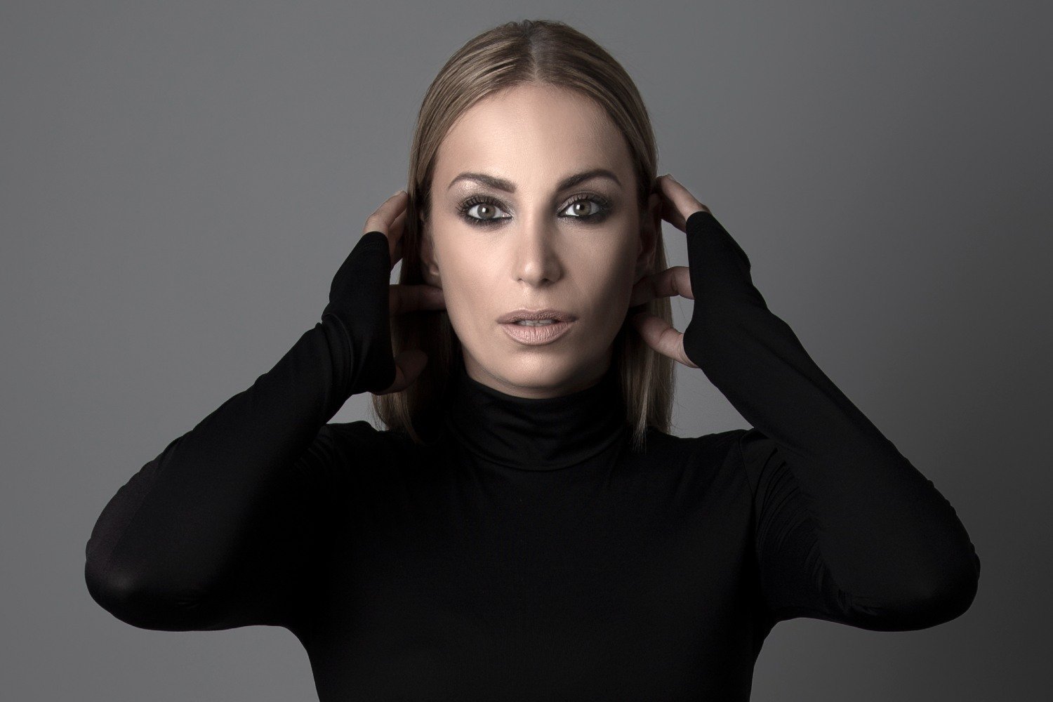 Γεωργία Νταγάκη: Η κρητική λύρα συναντά την techno μουσική στα «Μάταλα»