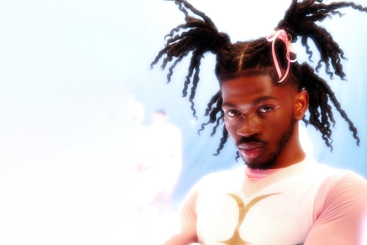 Ο Lil Nas X μοιράζεται το ενδοσκοπικό νέο τραγούδι «Where Do We Go Now?» Ο Lil Nas X μοιράζεται το ενδοσκοπικό νέο τραγούδι «Where Do We Go Now?»