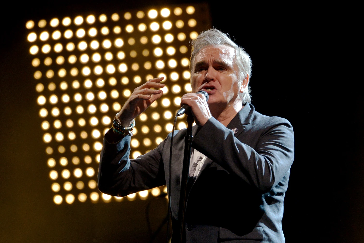 Ο Morrissey αποκαλύπτει το tracklist του νέου άλμπουμ του – Η αινιγματική επιστροφή του