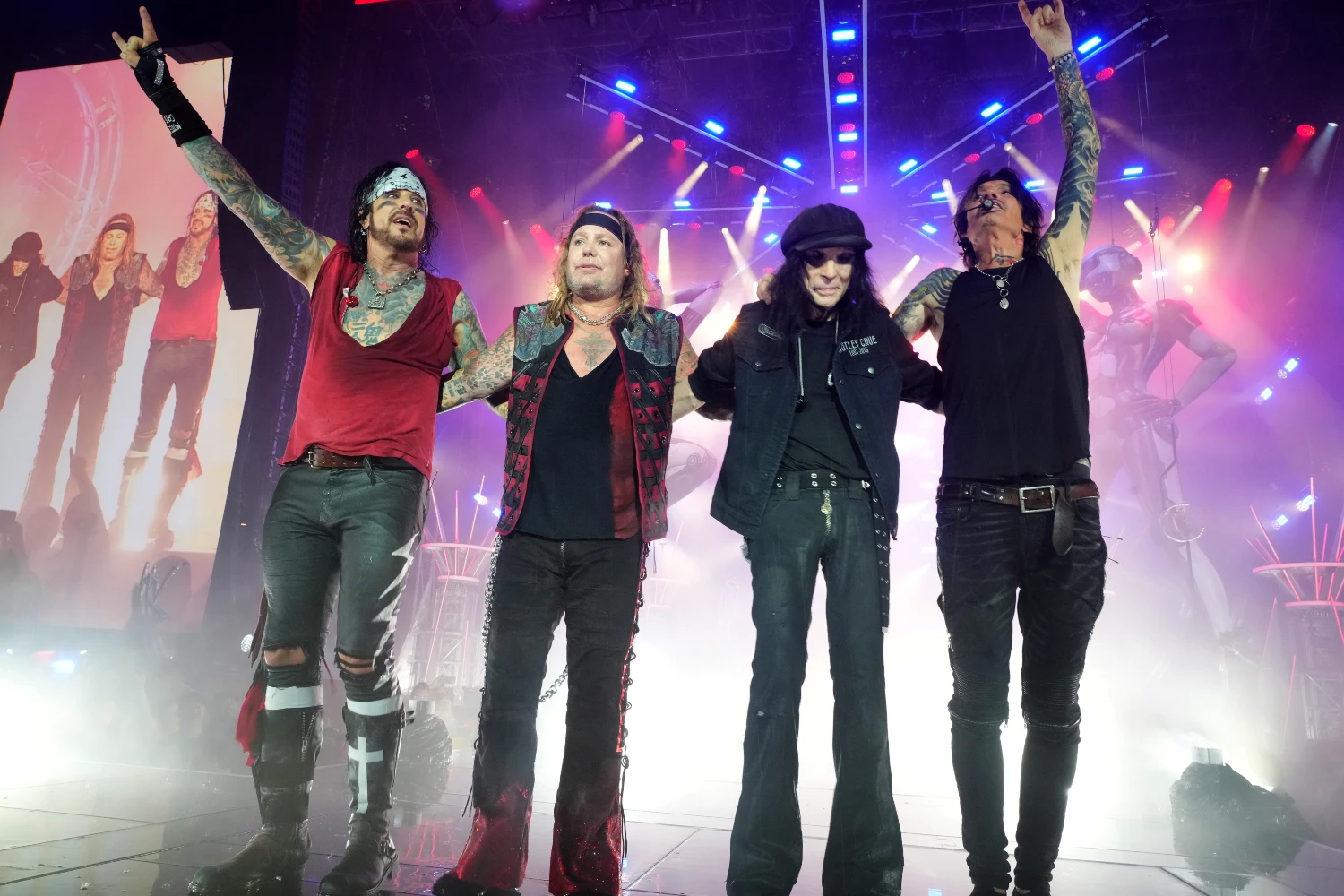 Mötley Crüe: Ο Nikki Sixx υπερασπίζεται την αντικατάσταση του Mick Mars με τον John 5