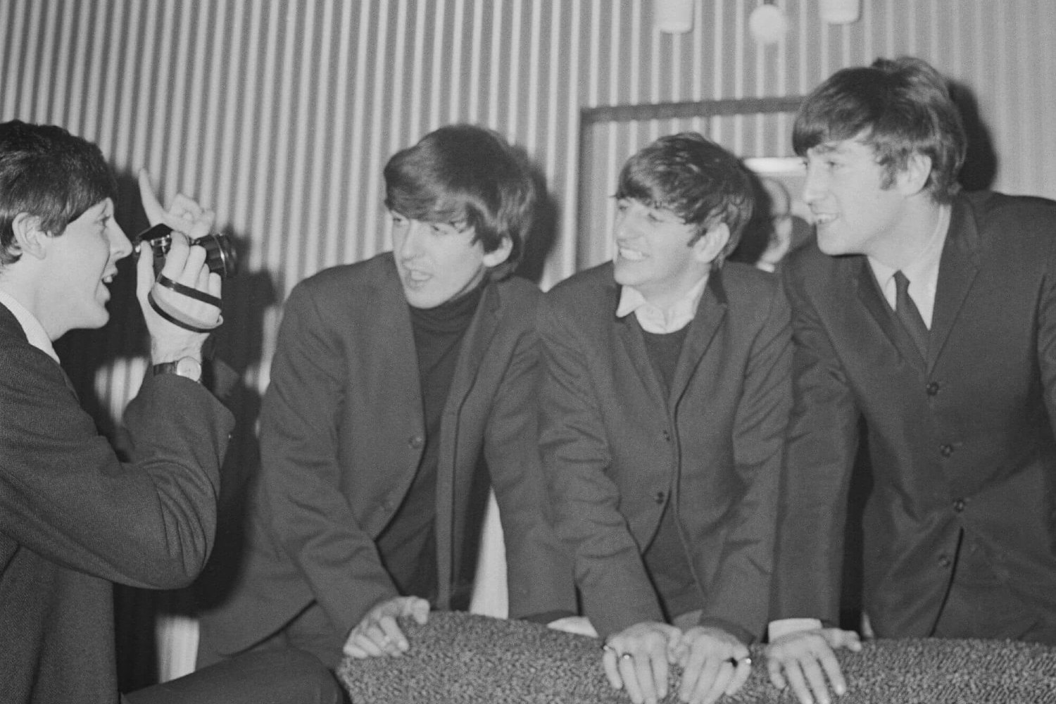 Paul McCartney: Η άφιξη των Beatles στις ΗΠΑ μέσα από τον φακό του – Έκθεση φωτογραφίας στο Μουσείο του Μπρούκλιν