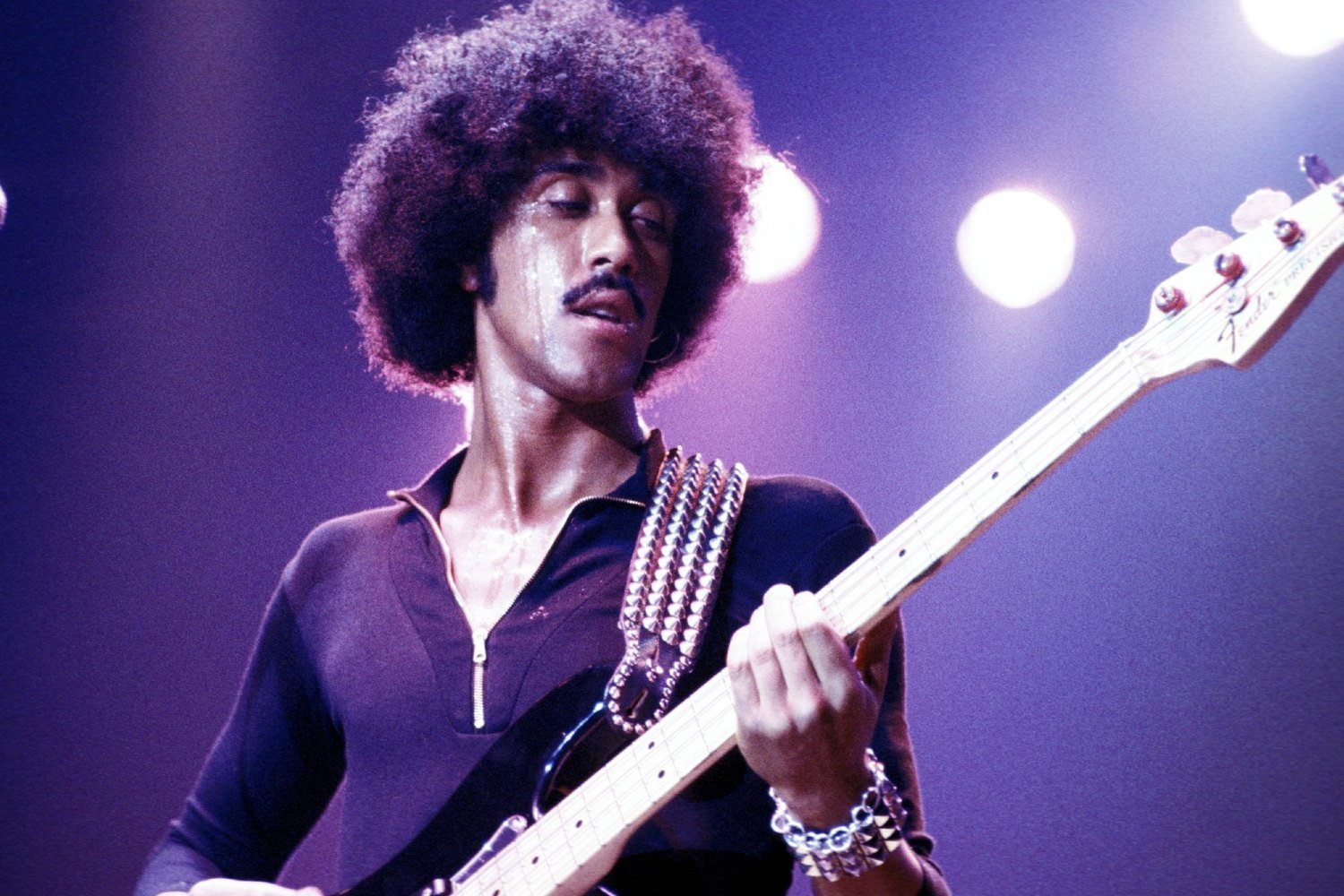 Phil Lynott: Η άνοδος και η πτώση του θρυλικού τραγουδιστή των Thin Lizzy