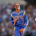 Ο Snoop Dogg κρατά διπλωματική στάση στην αντιπαράθεση για το Super Bowl 2025