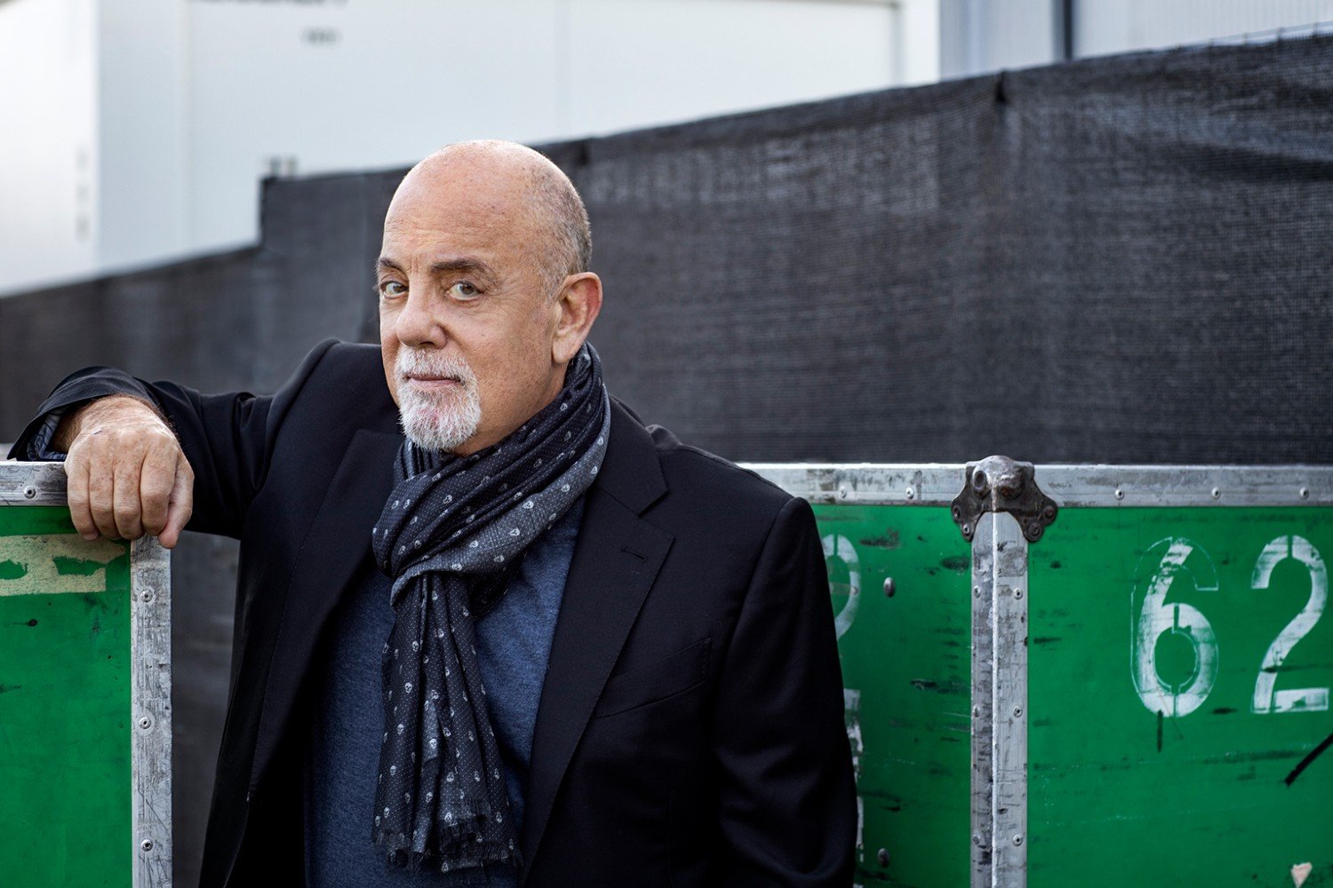 «Αντιστάθηκα για πολύ καιρό»: Ο Billy Joel αποκαλύπτει γιατί καθυστέρησε να μοιραστεί την ιστορία του