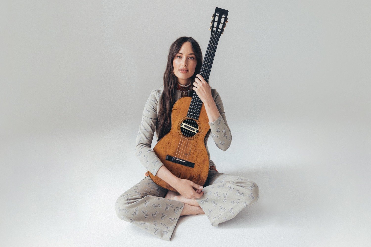 Η Kacey Musgraves παρουσιάζει το νέο άλμπουμ «Deeper Well»
