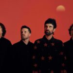 Kasabian: Αναβάλλουν το άλμπουμ «Act III» αλλά αποζημιώνουν το κοινό με το G-Funk single «Superpowers»