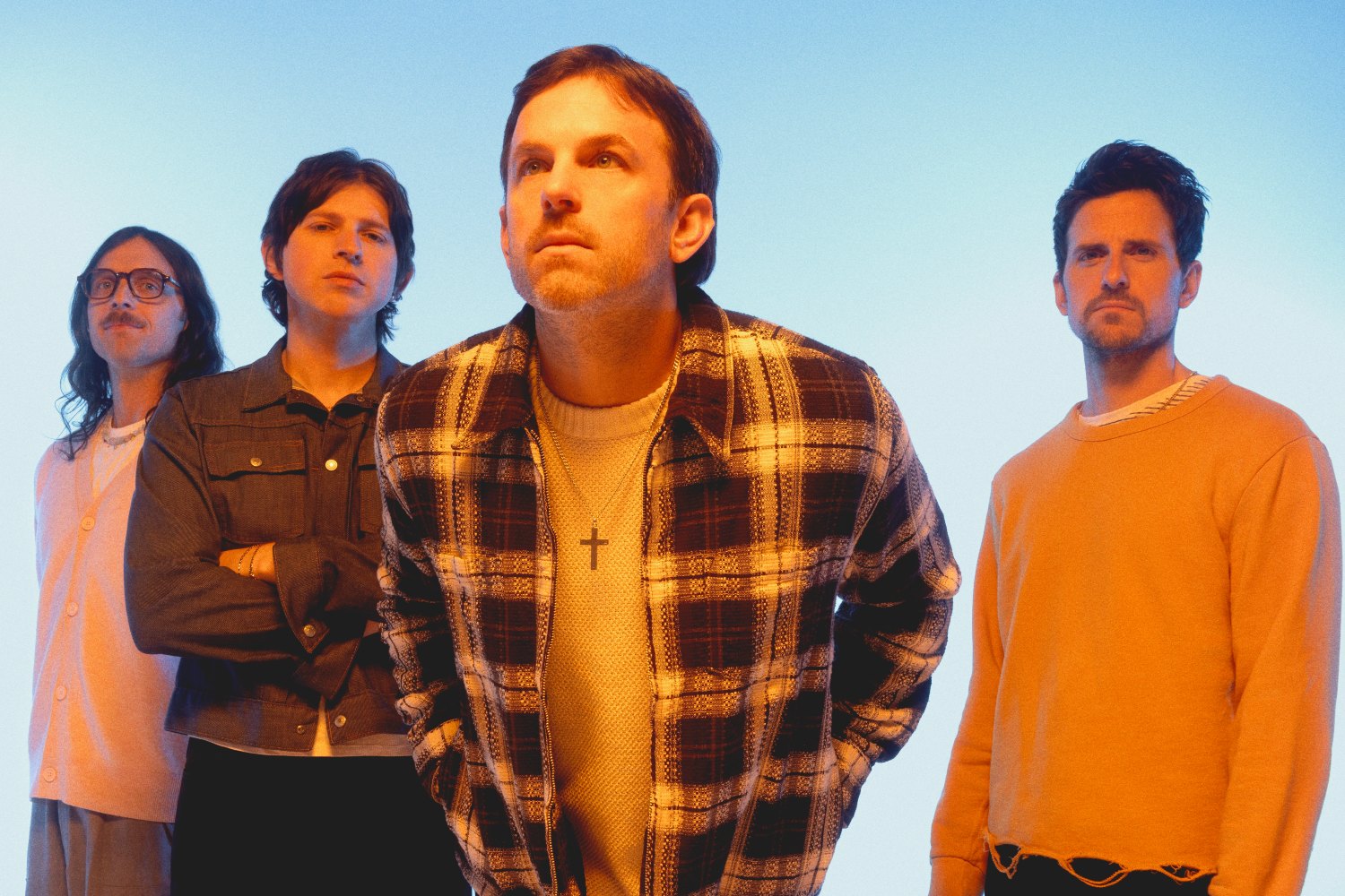 Οι Kings of Leon επιστρέφουν με το άλμπουμ «Can We Please Have Fun» και μοιράζονται το single «Mustang»