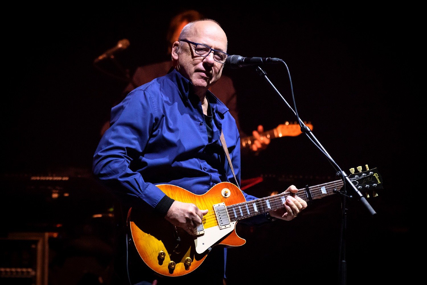 Mark Knopfler: Τι απαντά στο ενδεχόμενο επανένωσης των Dire Straits