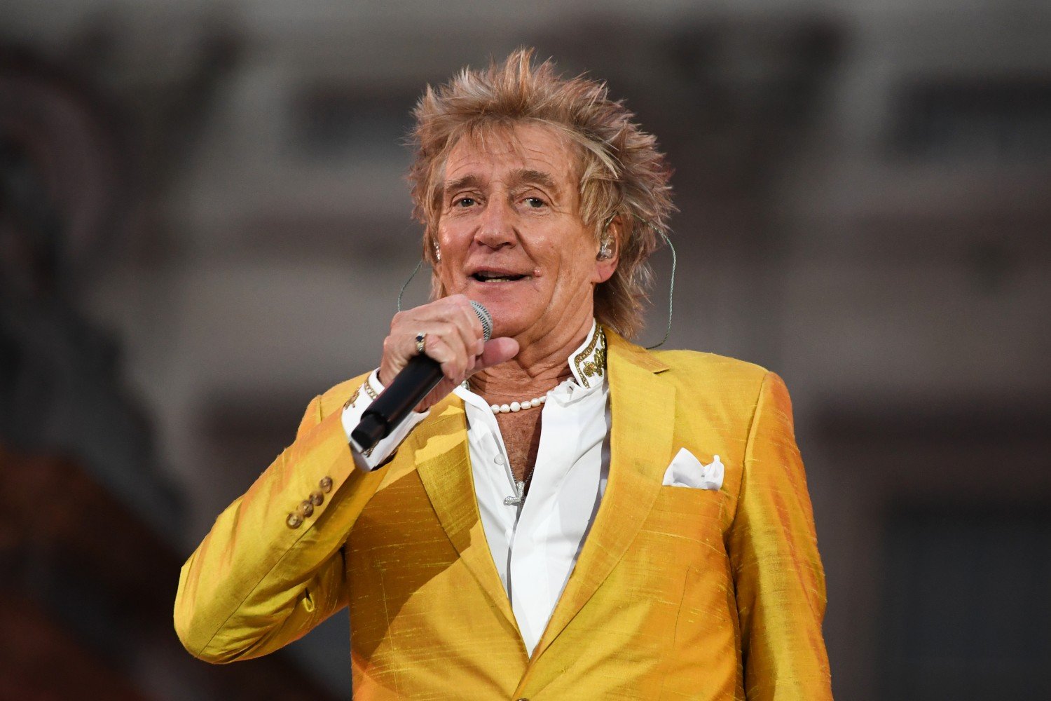 Rod Stewart: Ανέβαλε συναυλία την τελευταία στιγμή για να υποβληθεί σε «μικρή ιατρική επέμβαση»