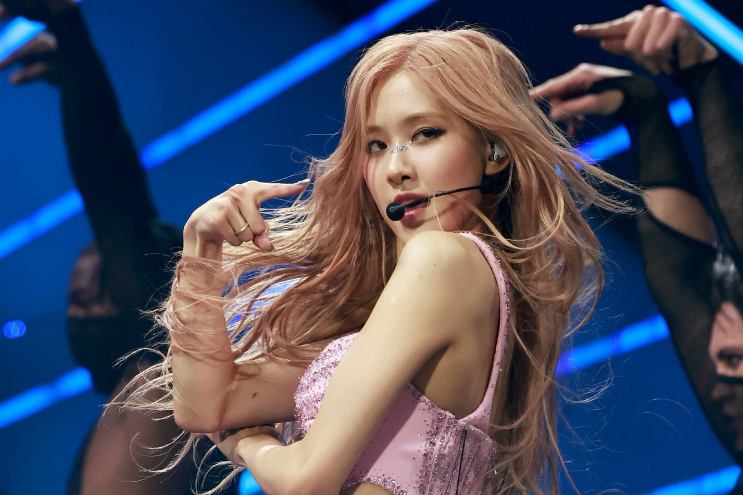 Rosé: Γιατί δεν νιώθει ακόμα έτοιμη για την πρώτη σόλο περιοδεία της