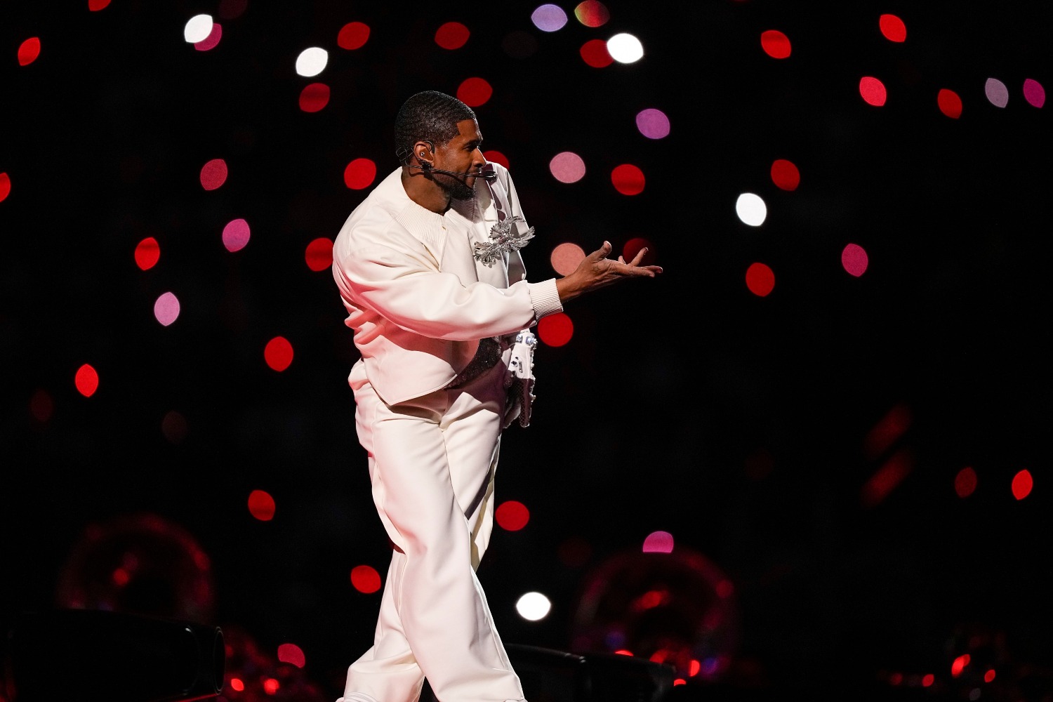 Ο Usher φέρνει το «Rendezvous In Paris» στους κινηματογράφους
