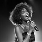 Grammy 2026: Whitney Houston, Cher και Paul Simon θα τιμηθούν με το Βραβείο Συνολικής Προσφοράς