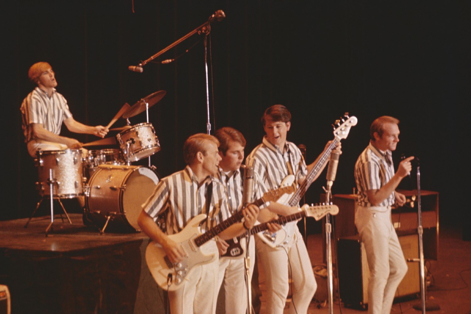 Beach Boys: Ντοκιμαντέρ για το εμβληματικό pop συγκρότημα στο Disney+