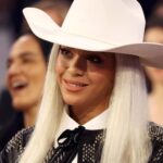 Η Miley Cyrus ευχαριστεί την Beyoncé για τη συνεργασία τους στο «Cowboy Carter»: «Είσαι τα πάντα και περισσότερα»