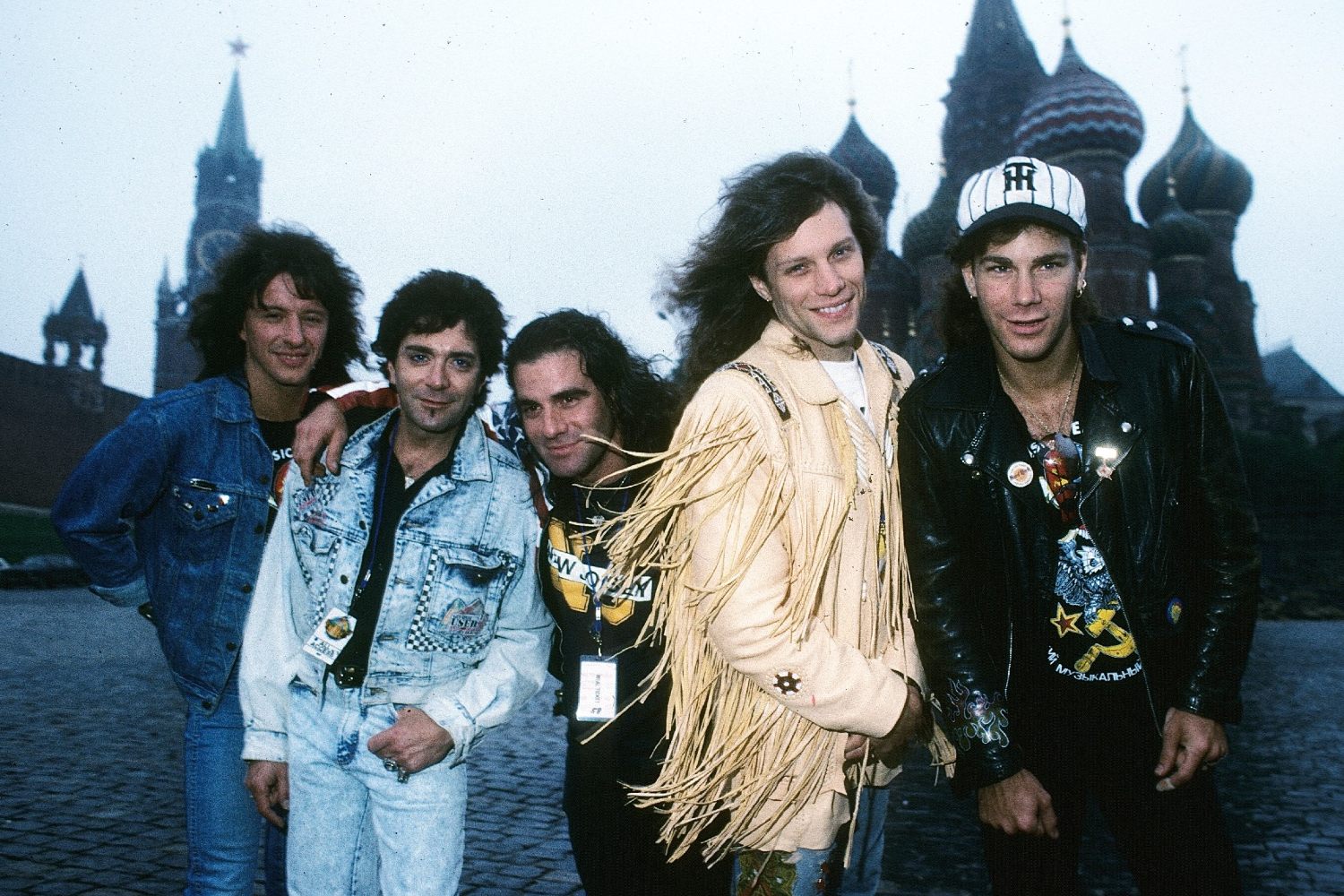 Οι Bon Jovi εμφανίστηκαν στη Σοβιετική Ένωση για να μην πάει φυλακή ο μάνατζέρ τους