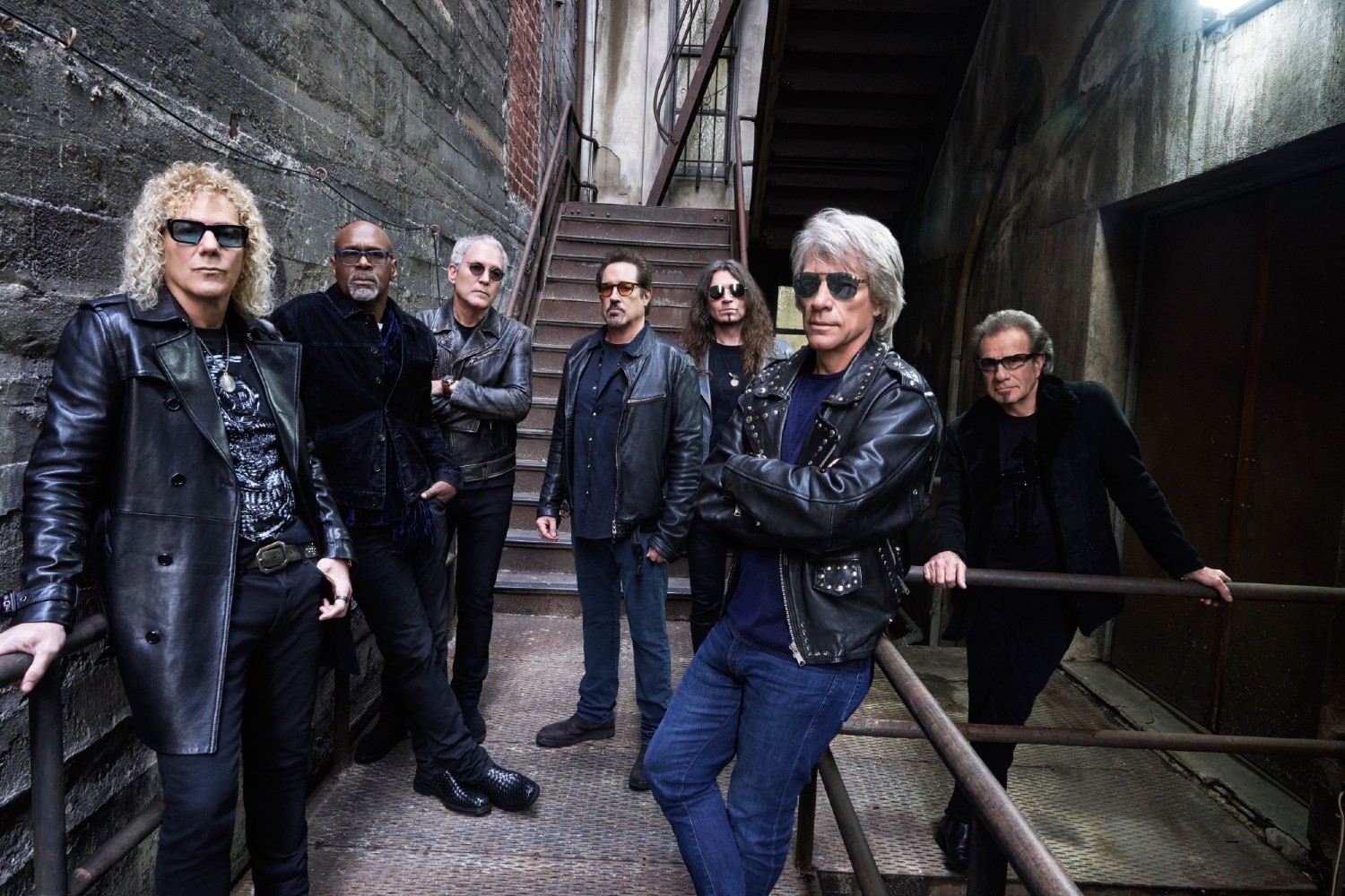 Οι Bon Jovi γιορτάζουν 40 χρόνια θριάμβου στο νέο άλμπουμ «Forever»
