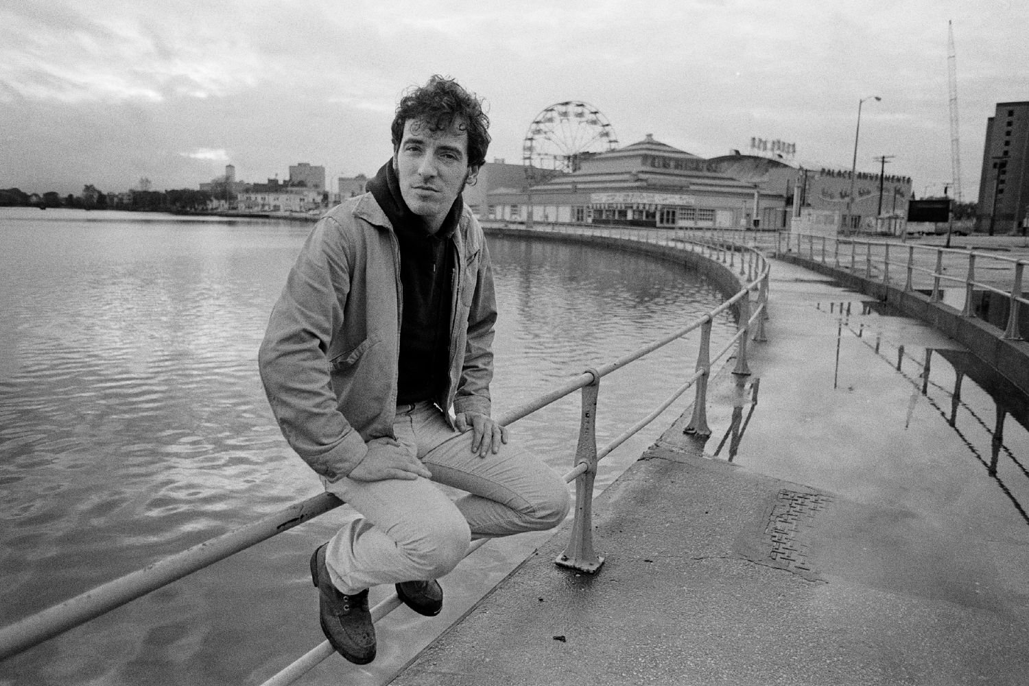 O Bruce Springsteen γιορτάζει 50 χρόνια καριέρας με μία νέα best-of συλλογή