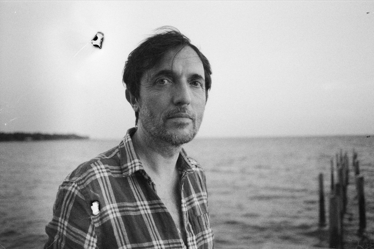 Ο Colin Greenwood των Radiohead κυκλοφορεί λεύκωμα με τη ζωή του συγκροτήματος