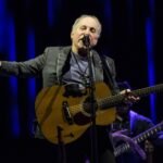 Paul Simon: Το νέο ντοκιμαντέρ που αποκαλύπτει όσα συνέβησαν πίσω από την πρώτη του περιοδεία μετά από 7 χρόνια