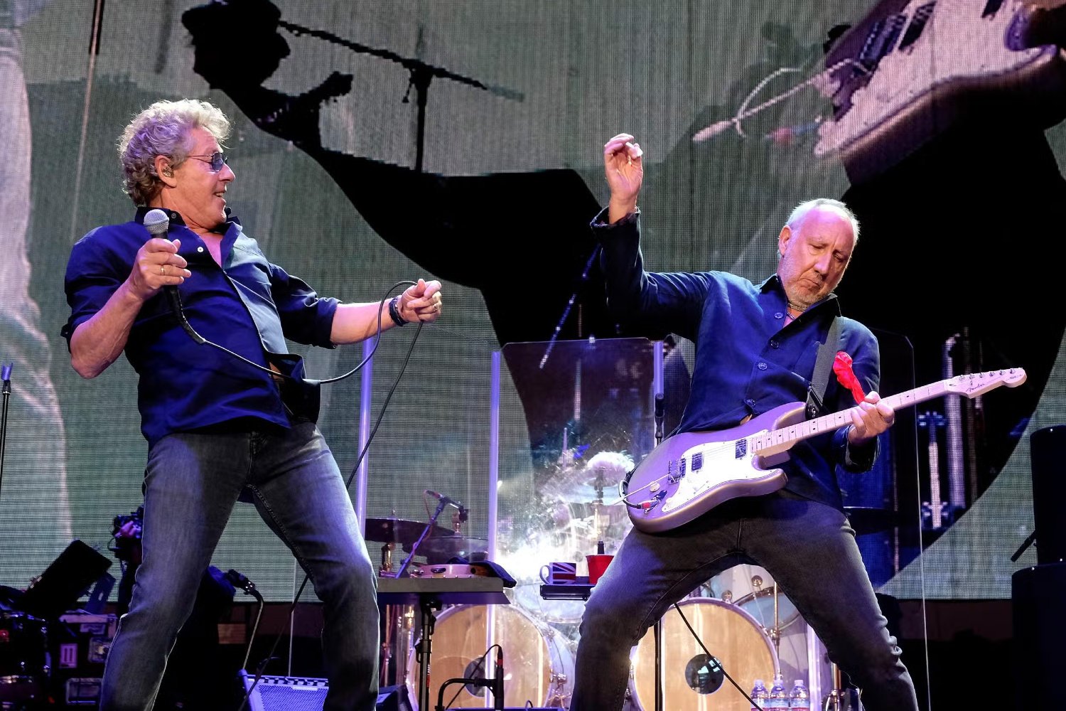 Ο Roger Daltrey απαντά οργισμένα στις δηλώσεις Pete Townshend ότι οι The Who είναι «ψόφιο άλογο»