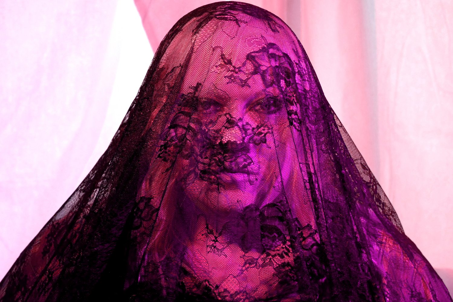 Οι ANOHNI and the Johnsons κυκλοφορούν το νέο single «Breaking»