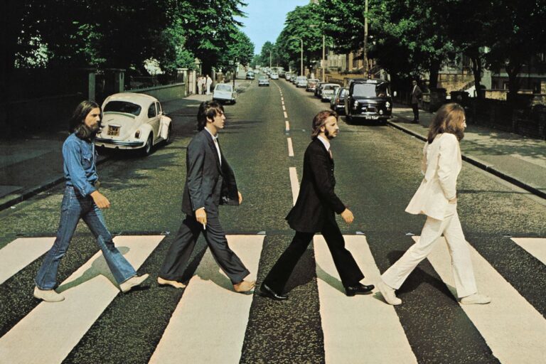 Beatles: 57 χρόνια από το τελευταίο άλμπουμ τους – Οι εντάσεις και η απώλεια που οδήγησαν στη διάλυση