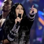 Cher: «Έχω πέσει πολλές φορές, αλλά ποτέ δεν εγκατέλειψα το όνειρό μου»