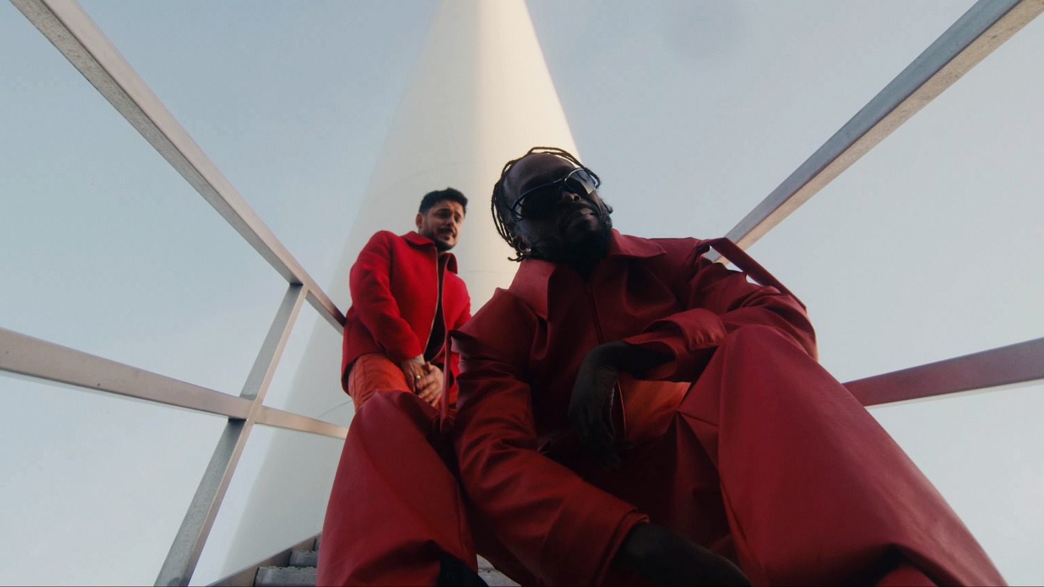 DJ Kas και Stan Αντιπαριώτης αποκαλύπτουν το music video του «Μαζί Σου»