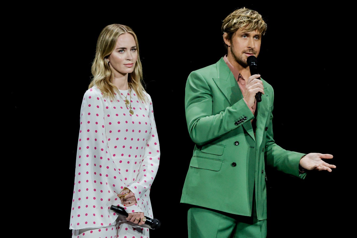 Ryan Gosling και Emily Blunt αποκαλύπτουν ποια είναι τα αγαπημένα τους τραγούδια της Taylor Swift