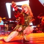 Hayley Williams: Οι Paramore ετοιμάζουν νέα μουσική και πειραματίζονται με καινούργιους ήχους