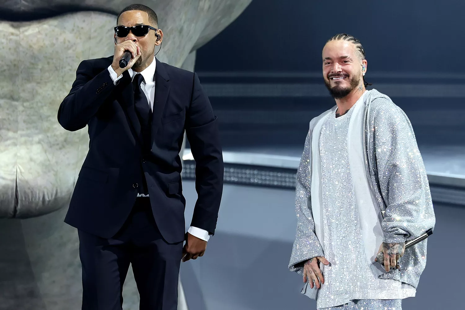 Coachella 2024: Ο J Balvin υποδέχθηκε τον Will Smith σε ένα τρελό διαστημικό πάρτι