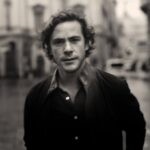 Ο Jack Savoretti επιστρέφει στην Αθήνα – Μία μαγική βραδιά στο Θέατρο Λυκαβηττού