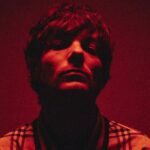 Ο Louis Tomlinson κυκλοφορεί το νέο άλμπουμ – έκπληξη «LIVE»