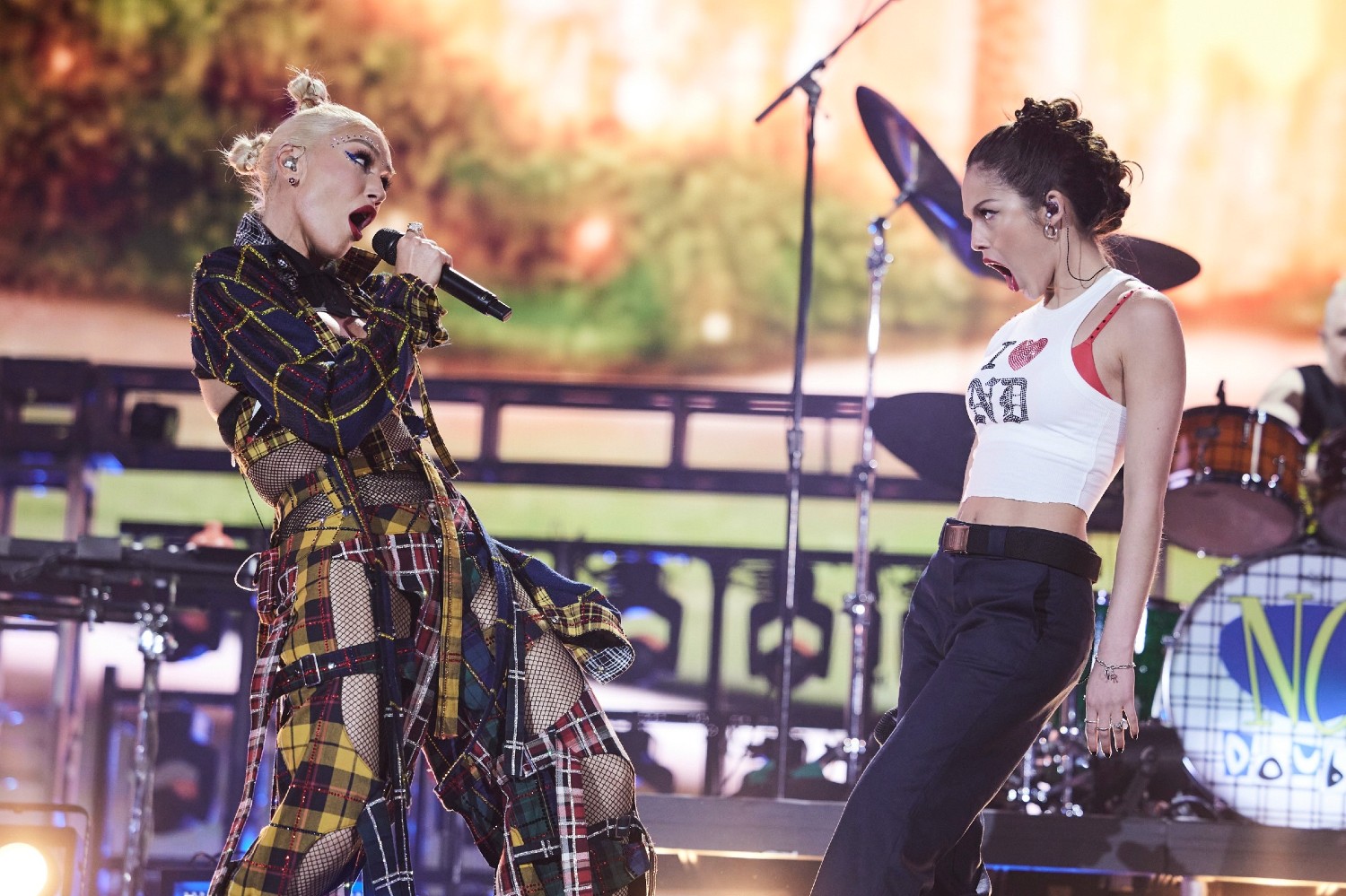 Olivia Rodrigo: Εμφάνιση – έκπληξη στο φινάλε των No Doubt στο Sphere – Στη σκηνή με την Gwen Stefani Olivia Rodrigo: Εμφάνιση – έκπληξη στο φινάλε των No Doubt στο Sphere – Στη σκηνή με την Gwen Stefani