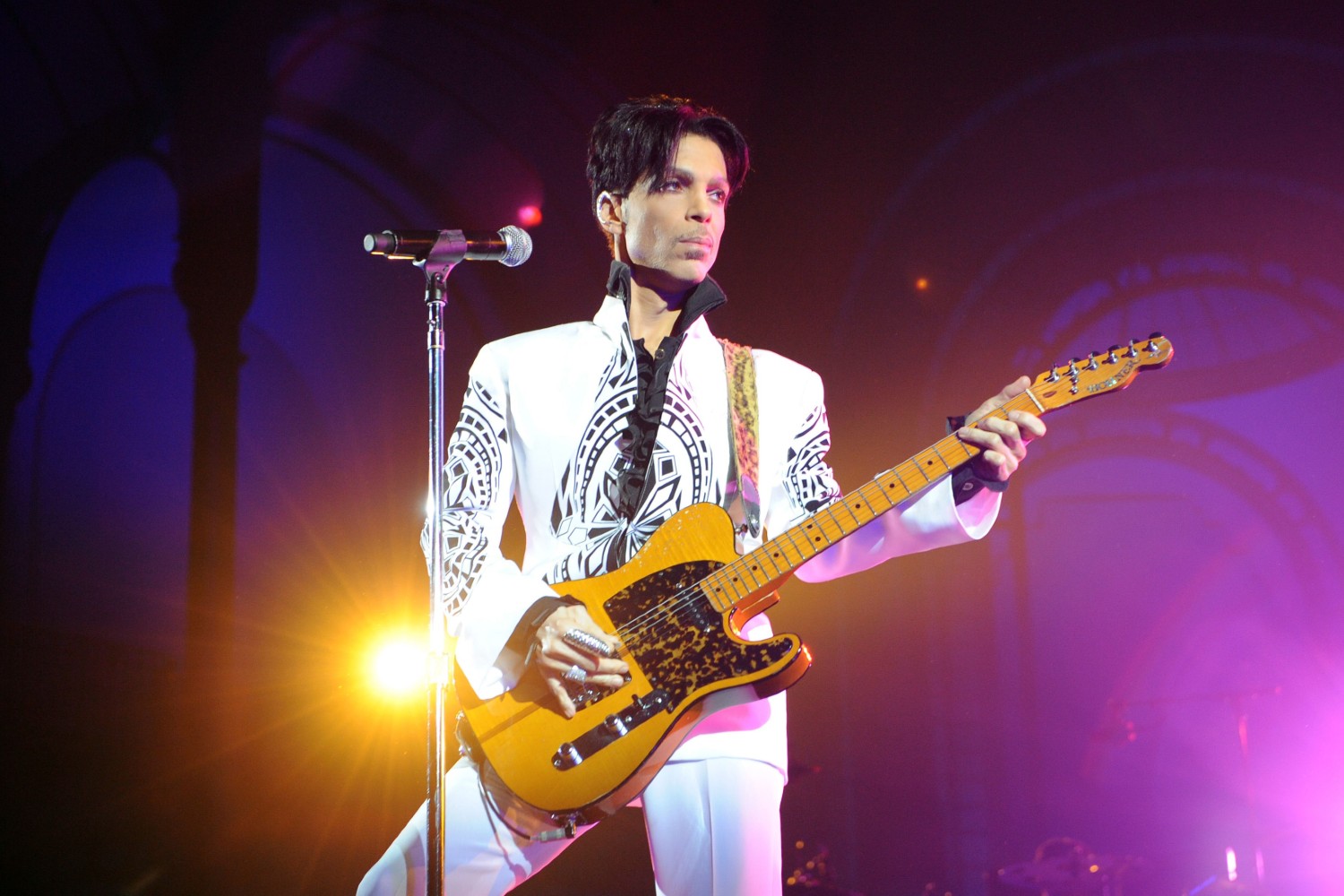 Prince, Depeche Mode και Green Day θα λάβουν αστέρι στη Λεωφόρο της Δόξας του Χόλιγουντ