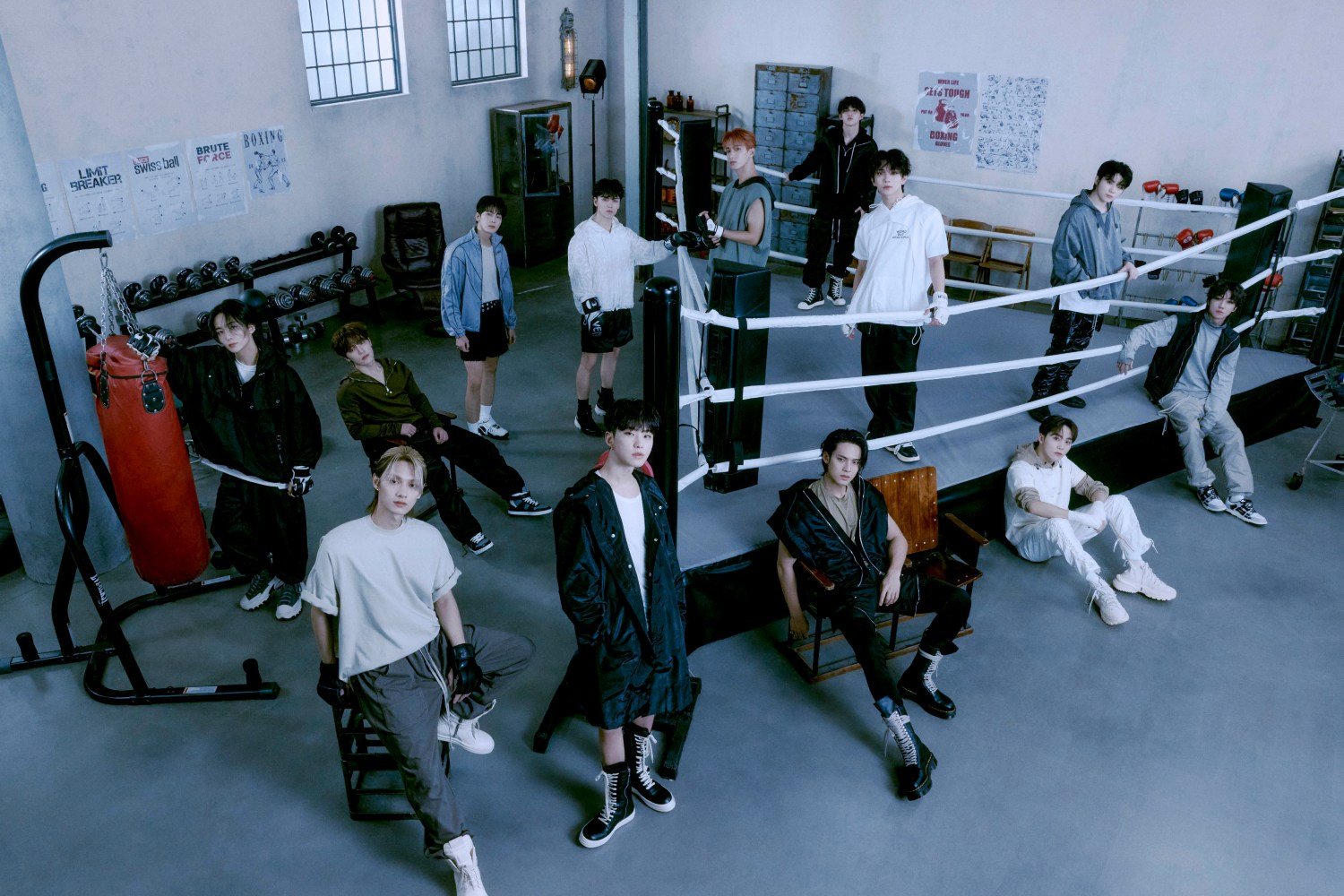 Οι SEVENTEEN ανανεώνουν ξανά τα συμβόλαιά τους με την Pledis Entertainment