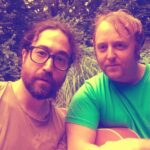 Οι γιοι των Paul McCartney και John Lennon έγραψαν μαζί ένα τραγούδι