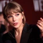 Η Taylor Swift αποθεώνει τη διασκευή του «All Too Well» από τον Ryan Gosling