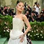 Η Ariana Grande υπερασπίζεται το δικαίωμα στον ενθουσιασμό: «Γιατί θέλετε να κάθομαι εδώ απαθής;»