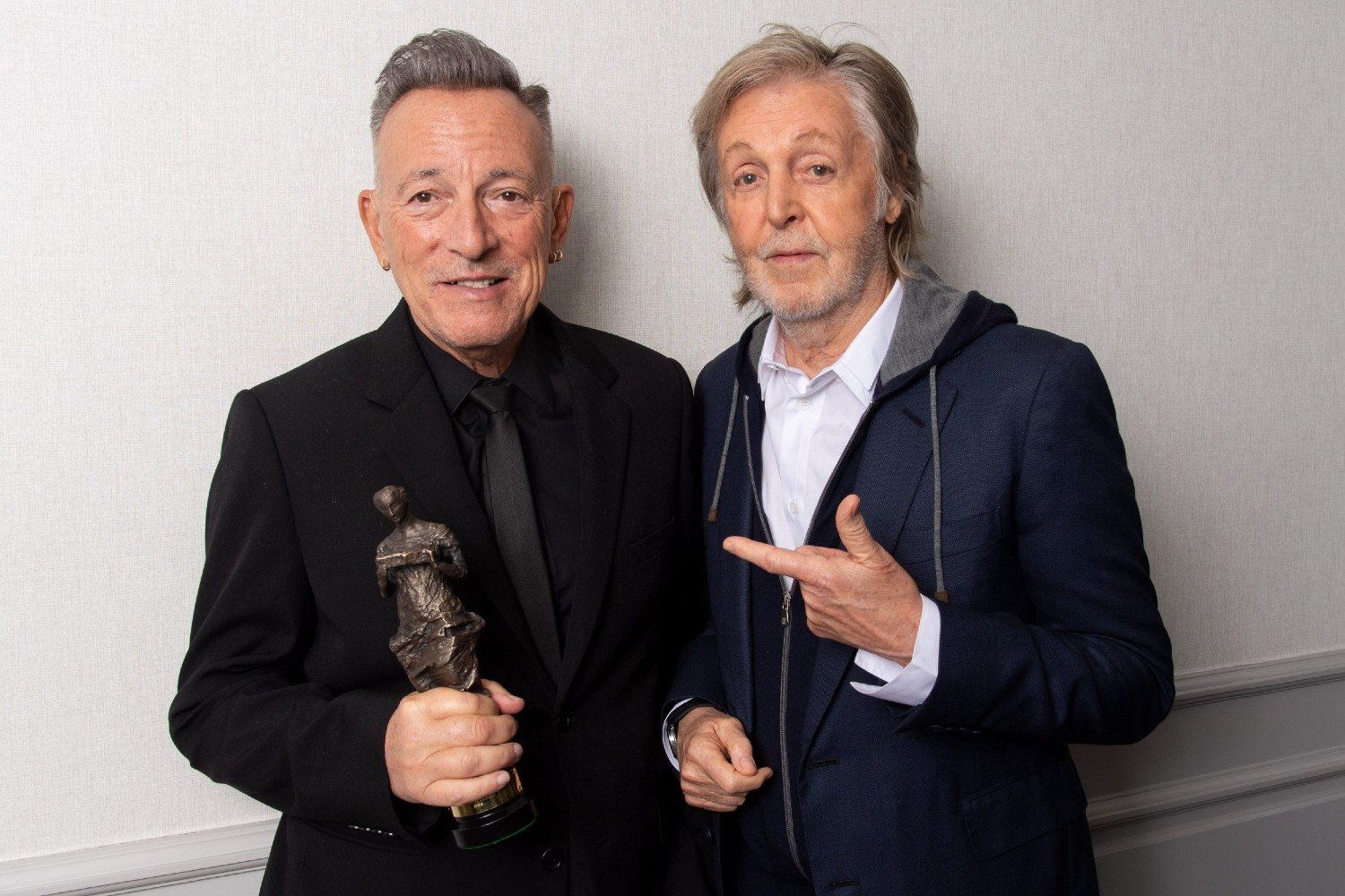 Bruce Springsteen: Τιμήθηκε από τον Paul McCartney στα Ivor Novello Awards 2024