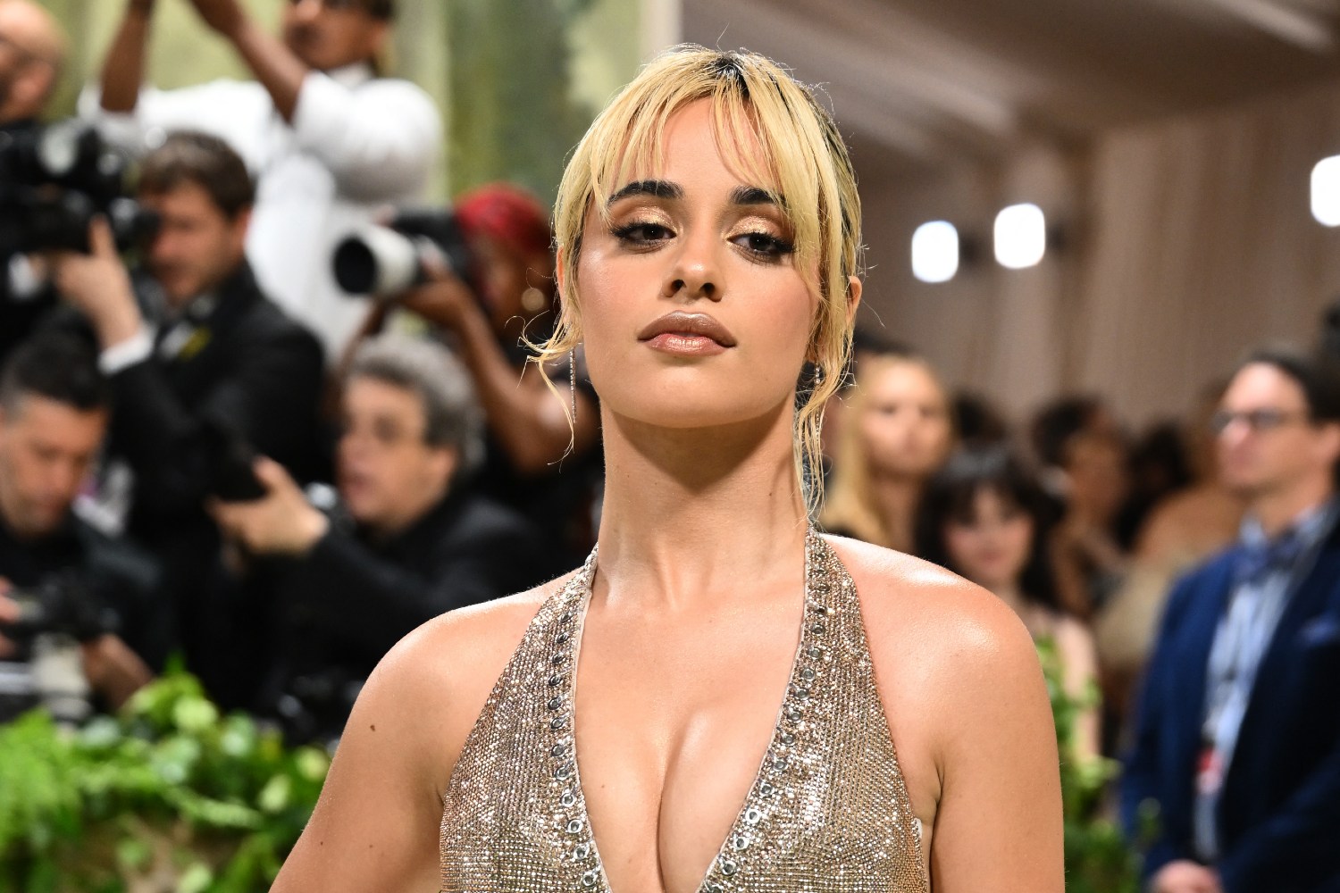 Camila Cabello: Η «τραυματική» στιγμή στον Λευκό Οίκο και το viral τρολάρισμα για το «Quismois»