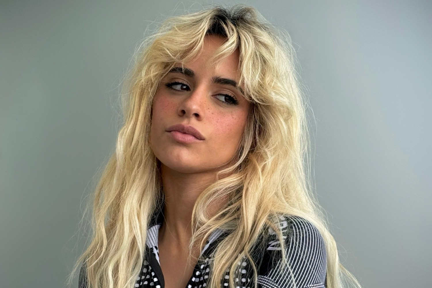 Η Camila Cabello ανακοινώνει το νέο άλμπουμ «C, XOXO» Η Camila Cabello ανακοινώνει το νέο άλμπουμ «C, XOXO»