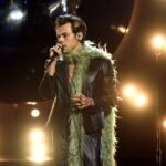 Ο Harry Styles στέλνει προσωπικό μήνυμα στους θαυμαστές του και τους αναστατώνει